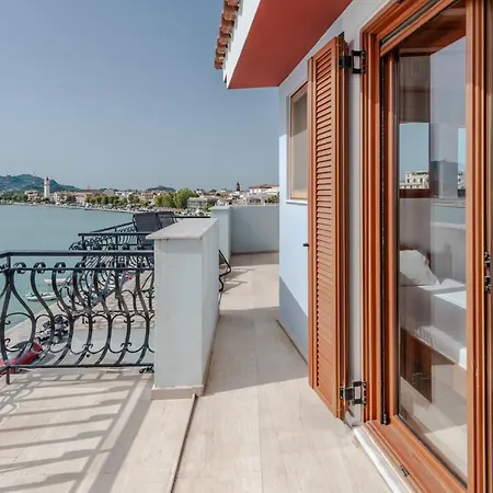 Saint Loukas 3*