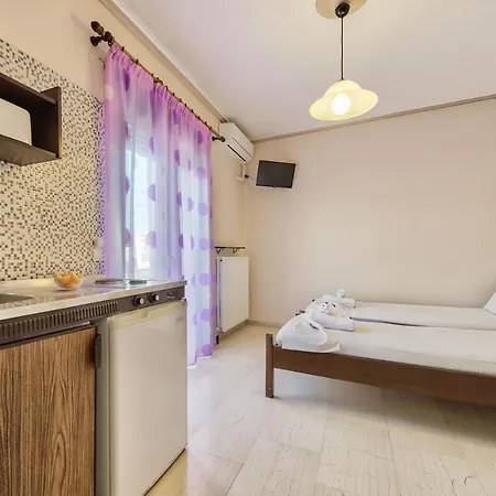 Saint Loukas Aparthotel