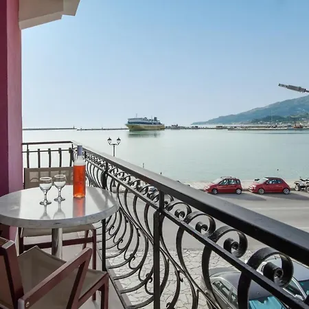 Aparthotel Saint Loukas