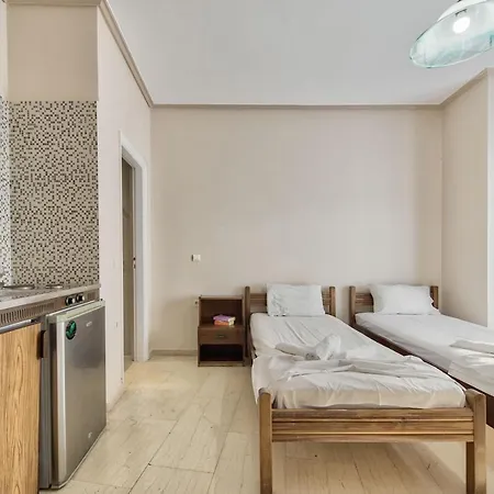 Saint Loukas Aparthotel